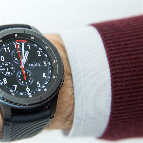 fake gear s3 watch|Samsung Gear S3 review: A chunky but top.